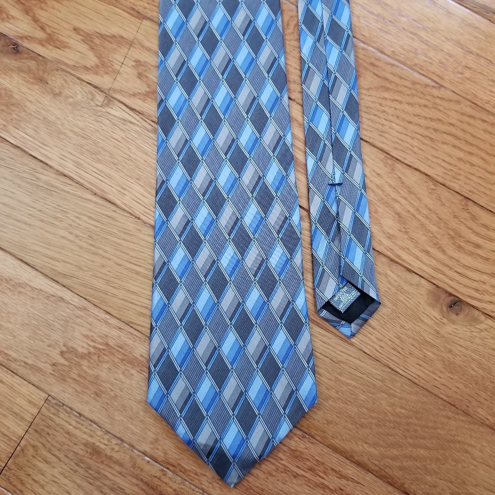 Stafford silk tie